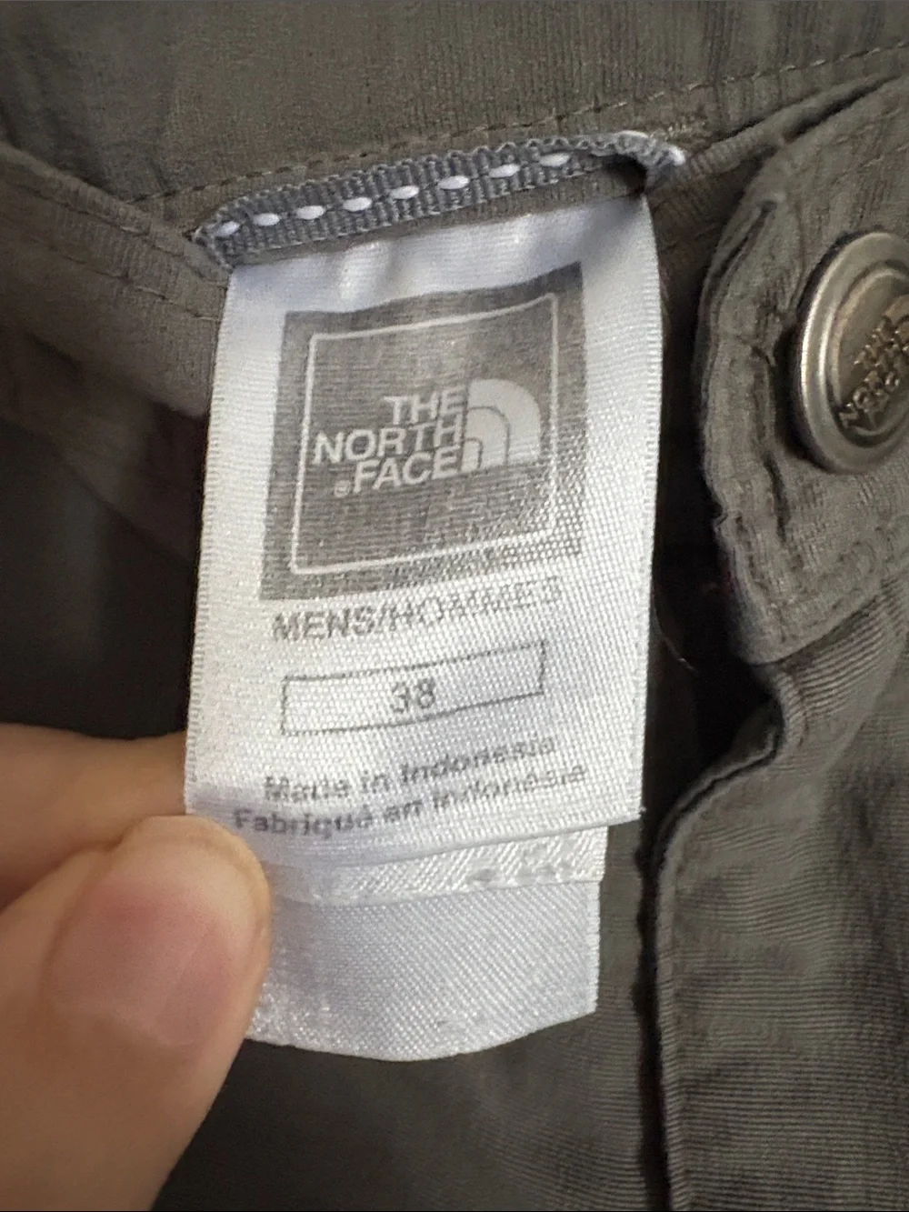 The North Face Men's Paramount Utility Hiking Pants in Olive Gray